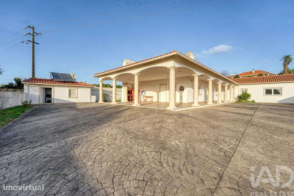 Casa / Villa T5 em Regueira de Pontes de 318,00 m2 - Grande imagem: 5/30