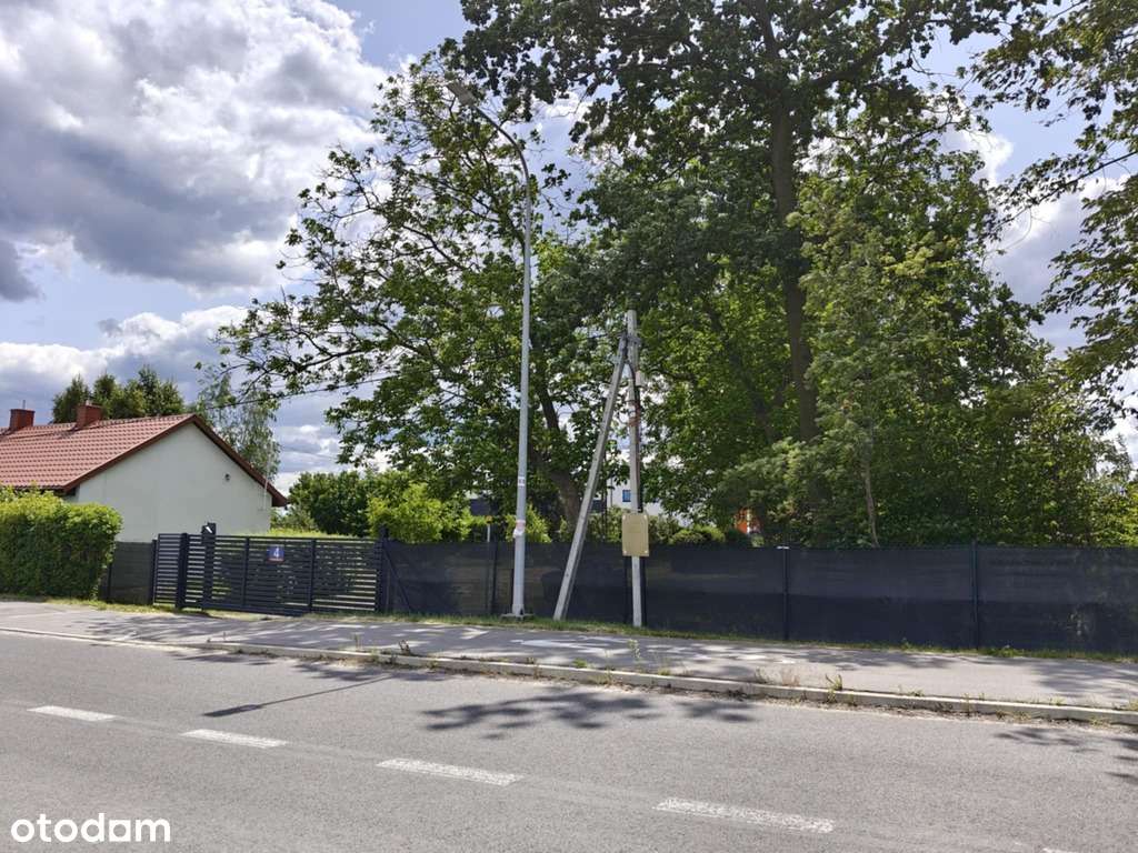 Działka przemysłowo - usługowa przy S7-9