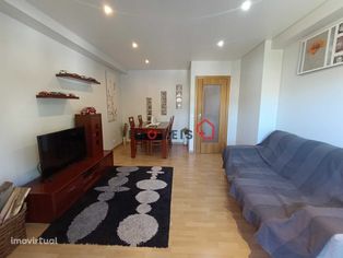 Apartamento T3 - centro de Ourém