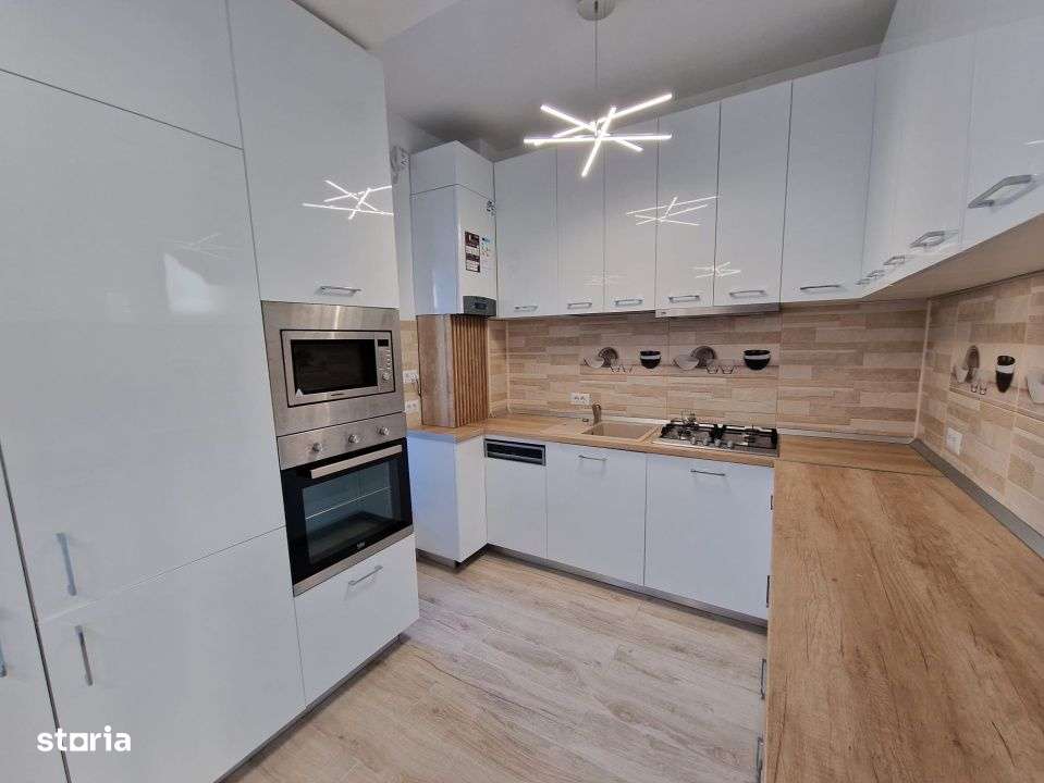 Vila de lux, spatioasa,  zona Ford - Imagine principală: 5/16