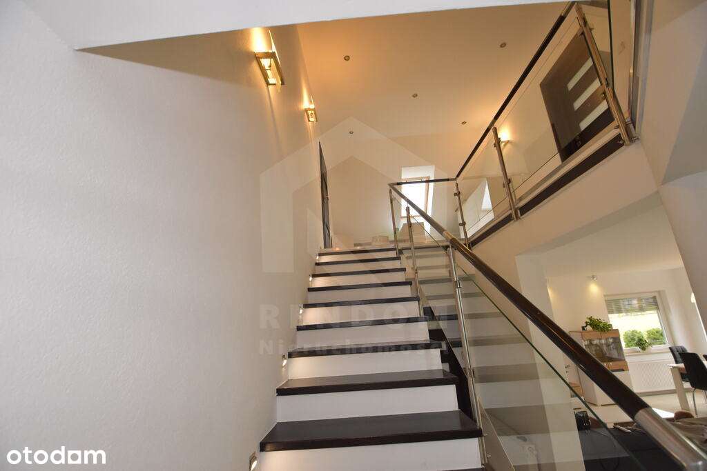 Dom z garażem i fotowoltaiką – Narok-10