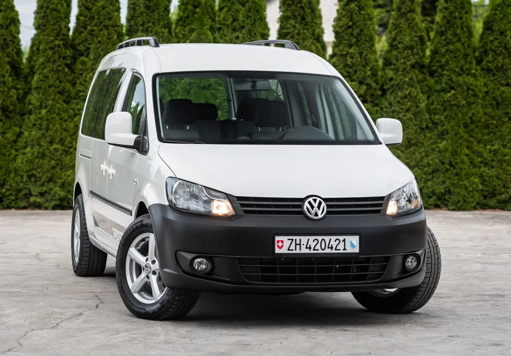 Volkswagen Caddy III 1.6 (5-Si.) DSG Edition 30 2010
