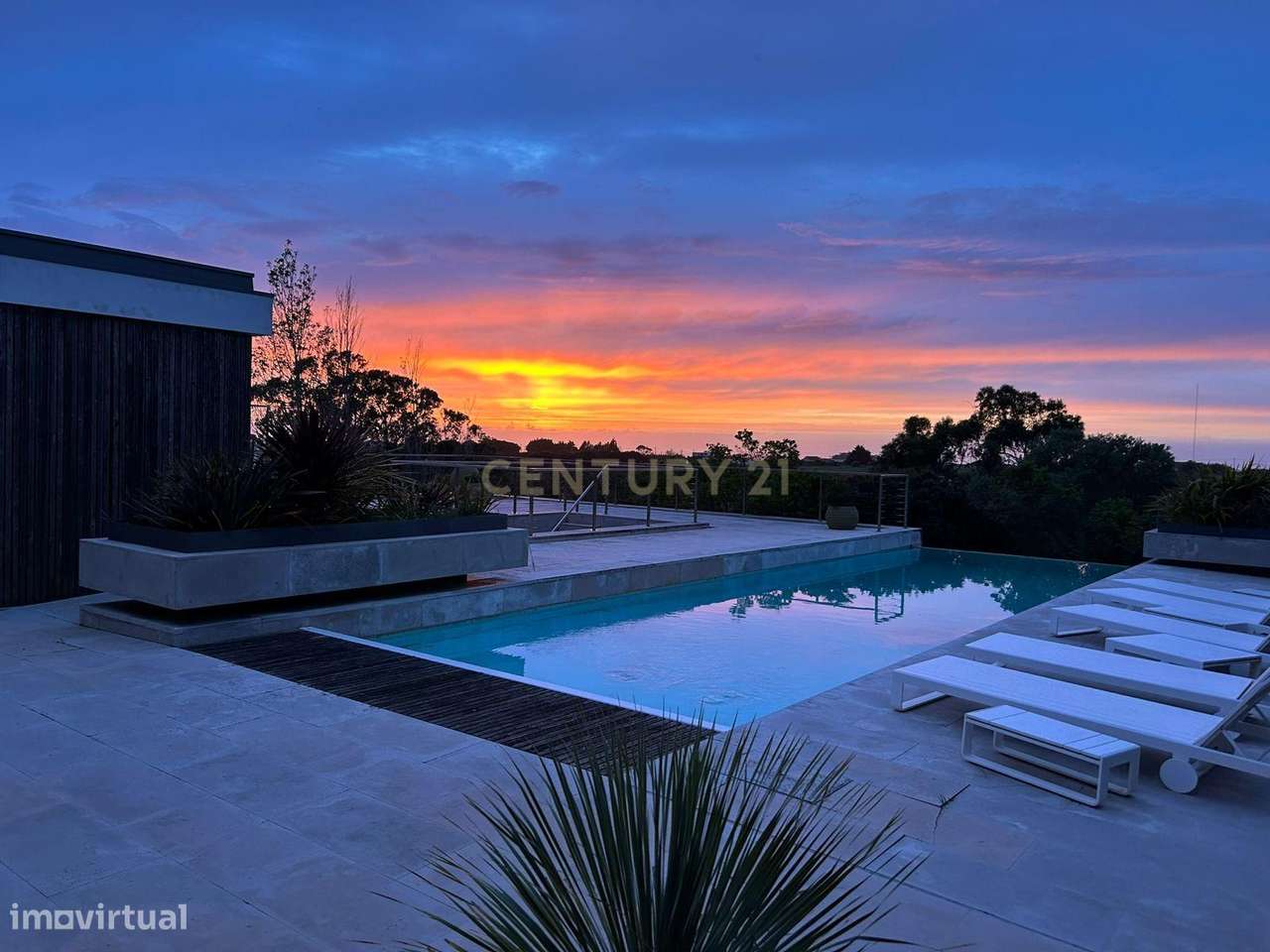 Oportunidade única: Moradia térrea T6 na Serra da Azóia - Sesimbra - Grande imagem: 4/60