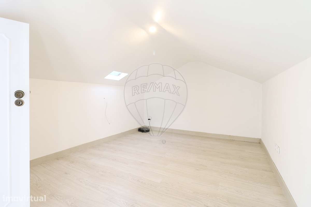 Moradia T6 para venda-34