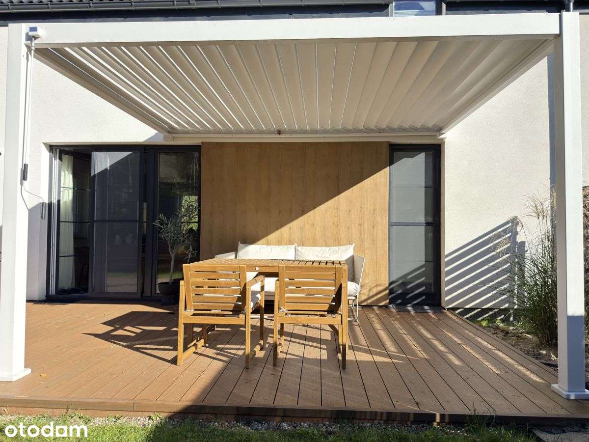 Dom z dużym ogrodem przy lesie-17