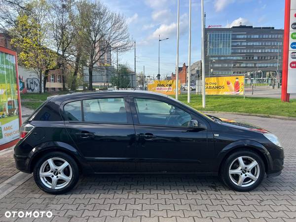 Opel Astra III 1.6 Sport Easytronic - 1