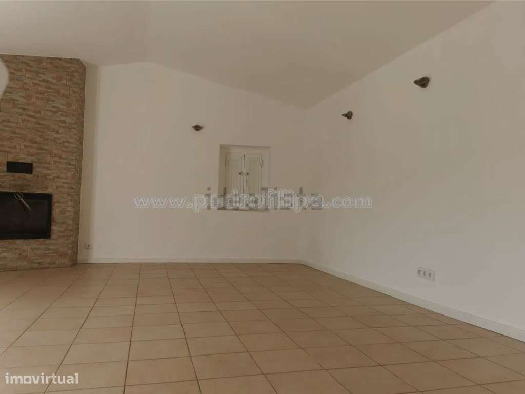 Charmosa Casa Histórica no Coração de Elvas-18