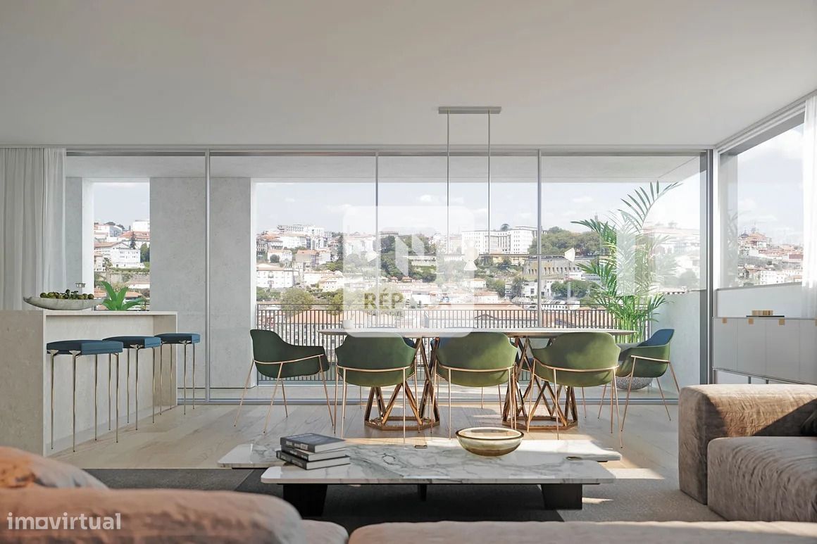 Apartamento T2 Duplex com Terraço e Vistas de Rio Douro