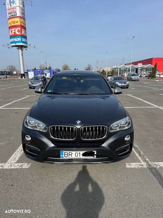 BMW X6 xDrive40d - 8