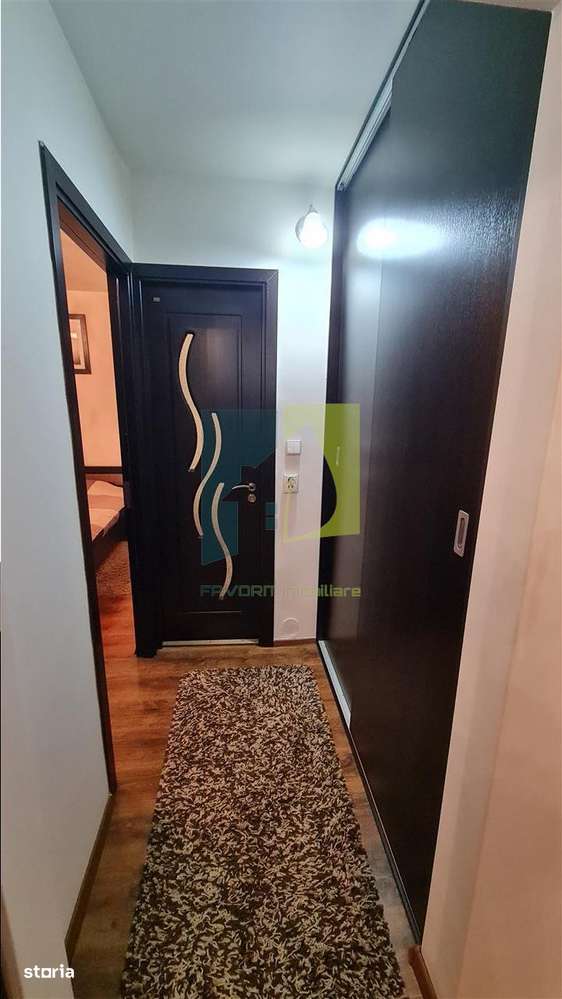 Apartament de vanzare - Craiova, Dolj-2