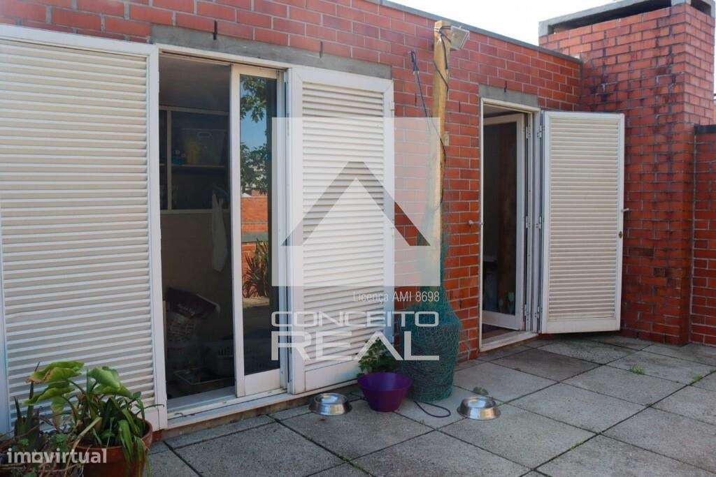 Apartamento T4 Duplex - Cooperativa dos Arquitectos-38