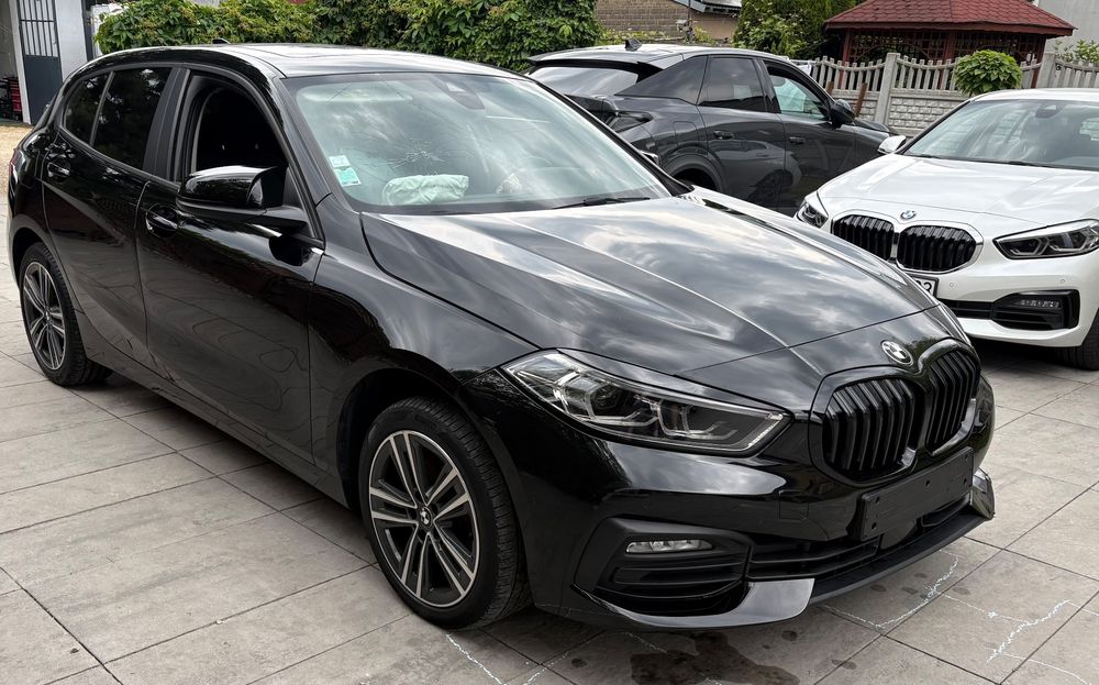 BMW 1 Series F40 116d Sport Line Shadow 2020