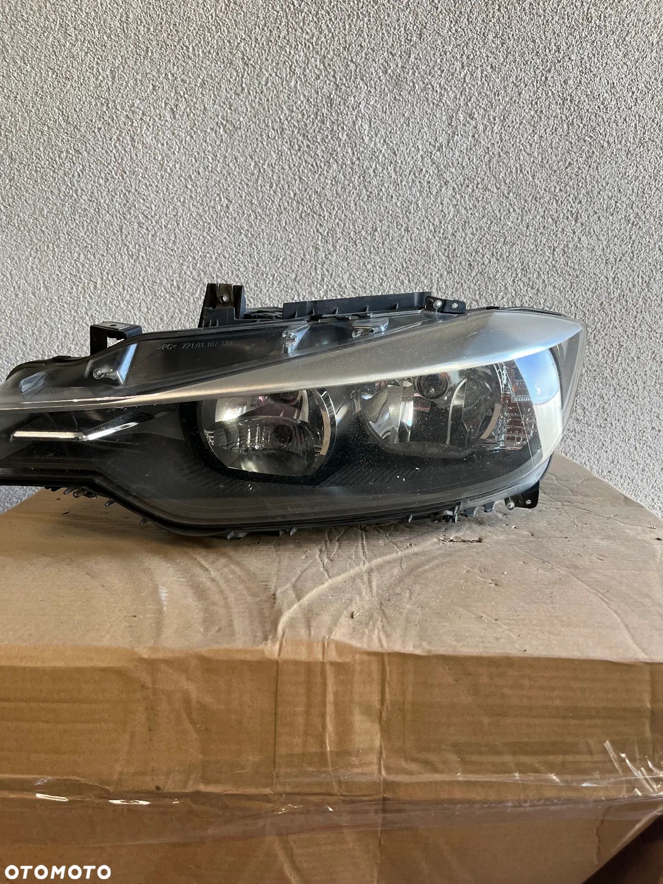 BMW 3 F30 LAMPA LEWY PRZÓD H7 ANGLIK 7259539 - 1