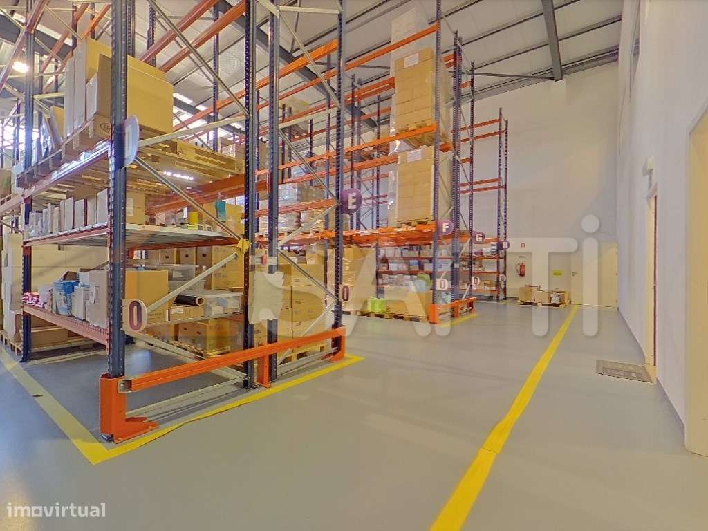 Armazém de 633m2 em Alcainça, Mafra - Grande imagem: 5/29