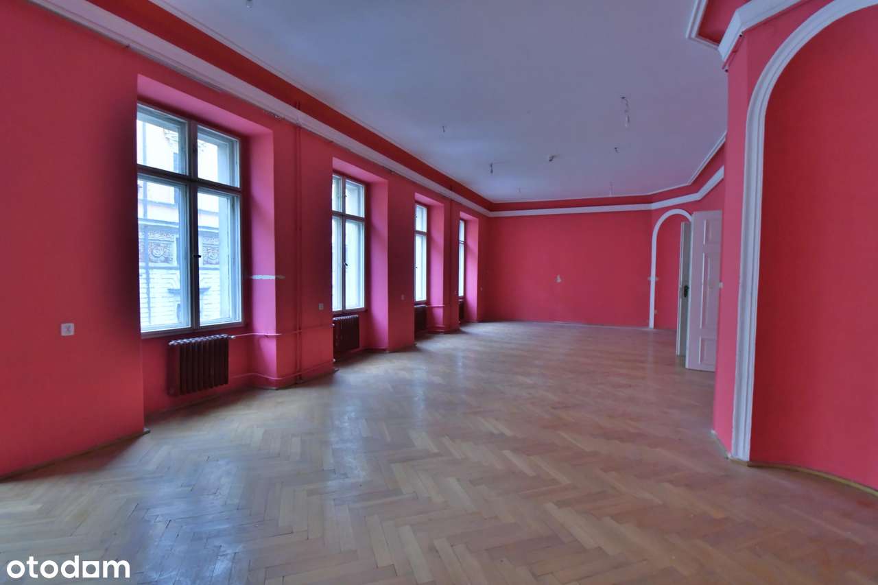 XVIII wieczny pałac w sercu Wrocławia na sprzedaż-9