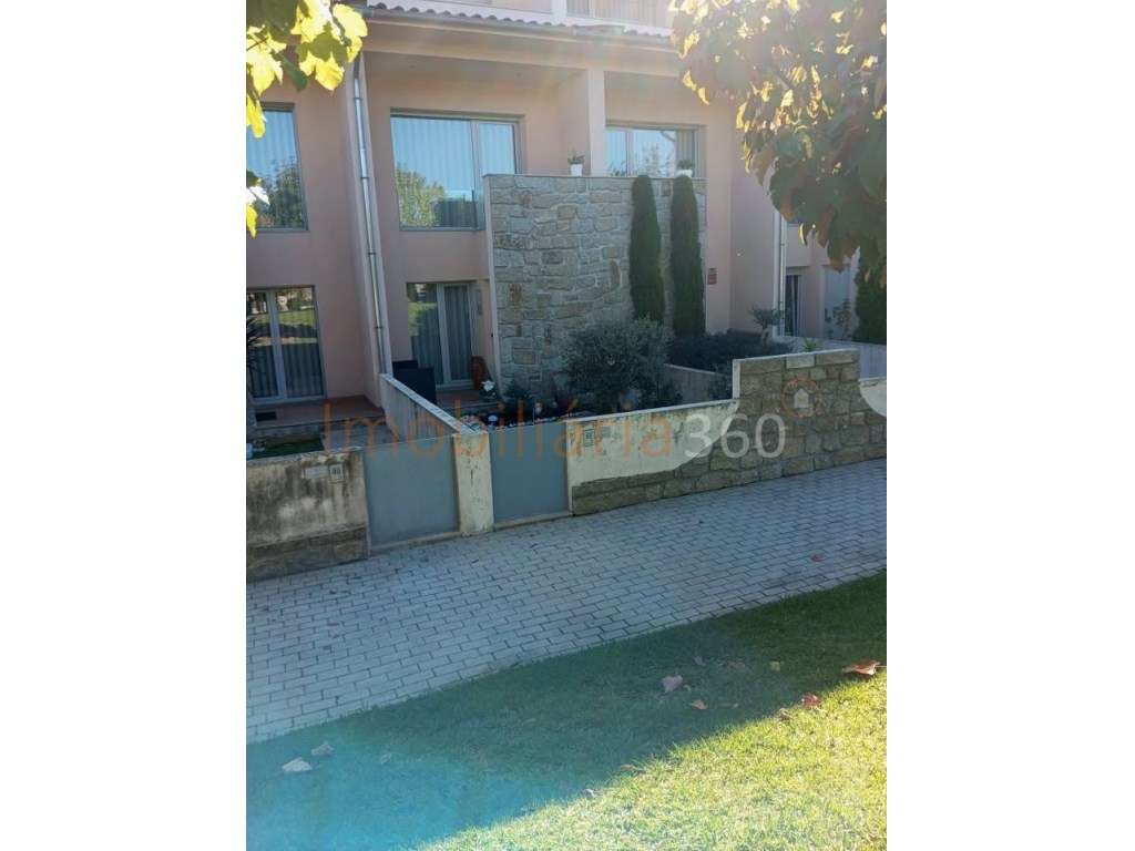 **Moradia T3 em Famalicão - Oportunidade Única!**-28