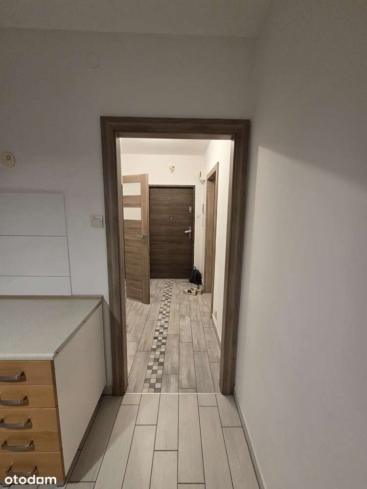 Wynajmę kawalerkę 40 m. kw. z osobną kuchnią - Pełny obrazek: 5/11