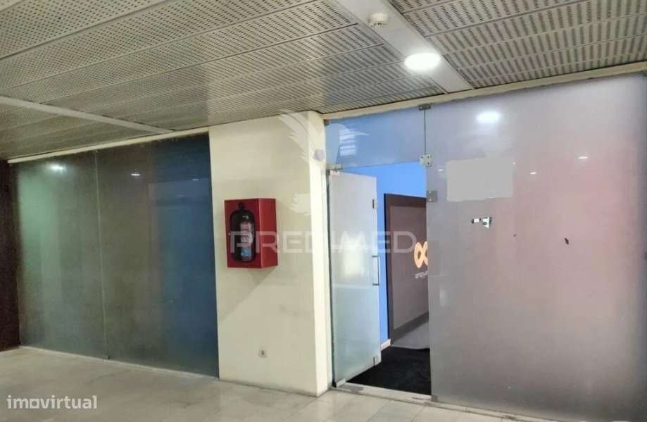 Loja Comercial de 72,50 m2– Bonfim, Porto - Grande imagem: 4/13