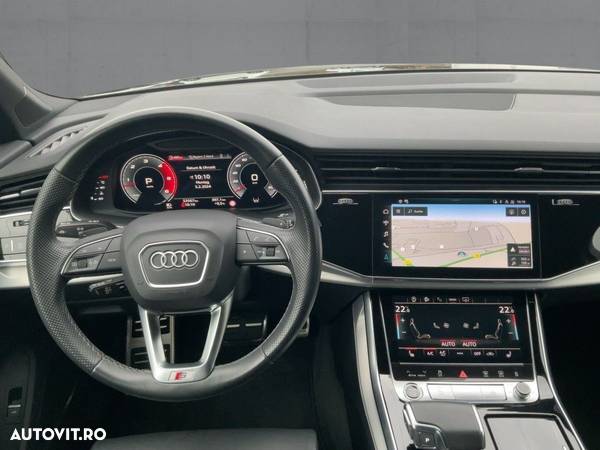 Audi Q7 - 10