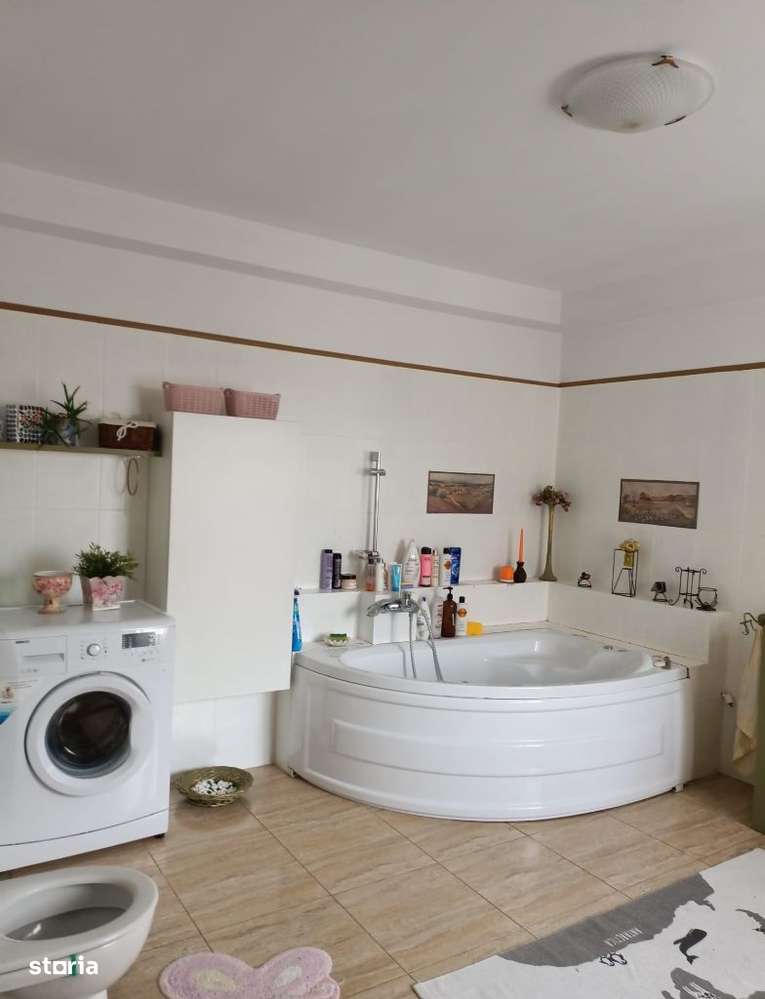 Casa de vânzare în Bujoreni - Imagine principală: 5/20