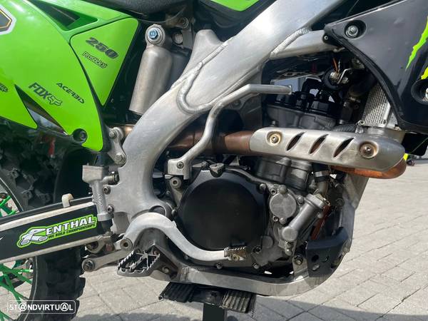 Kawasaki KXF 250 - 10