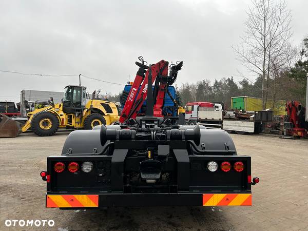 Volvo FM 440 8x2 euro5 Hakowiec HDS do złomu drewna zrabki - 4