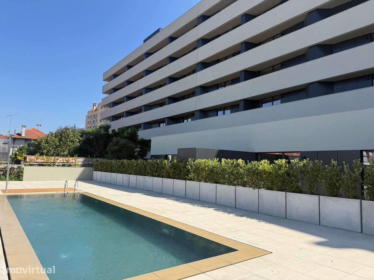REF#4257 - T1 KIT  C Piscina  - Areosa Paranhos-22