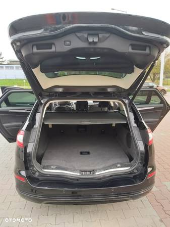 Ford Mondeo 2.0 TDCi Titanium - 17