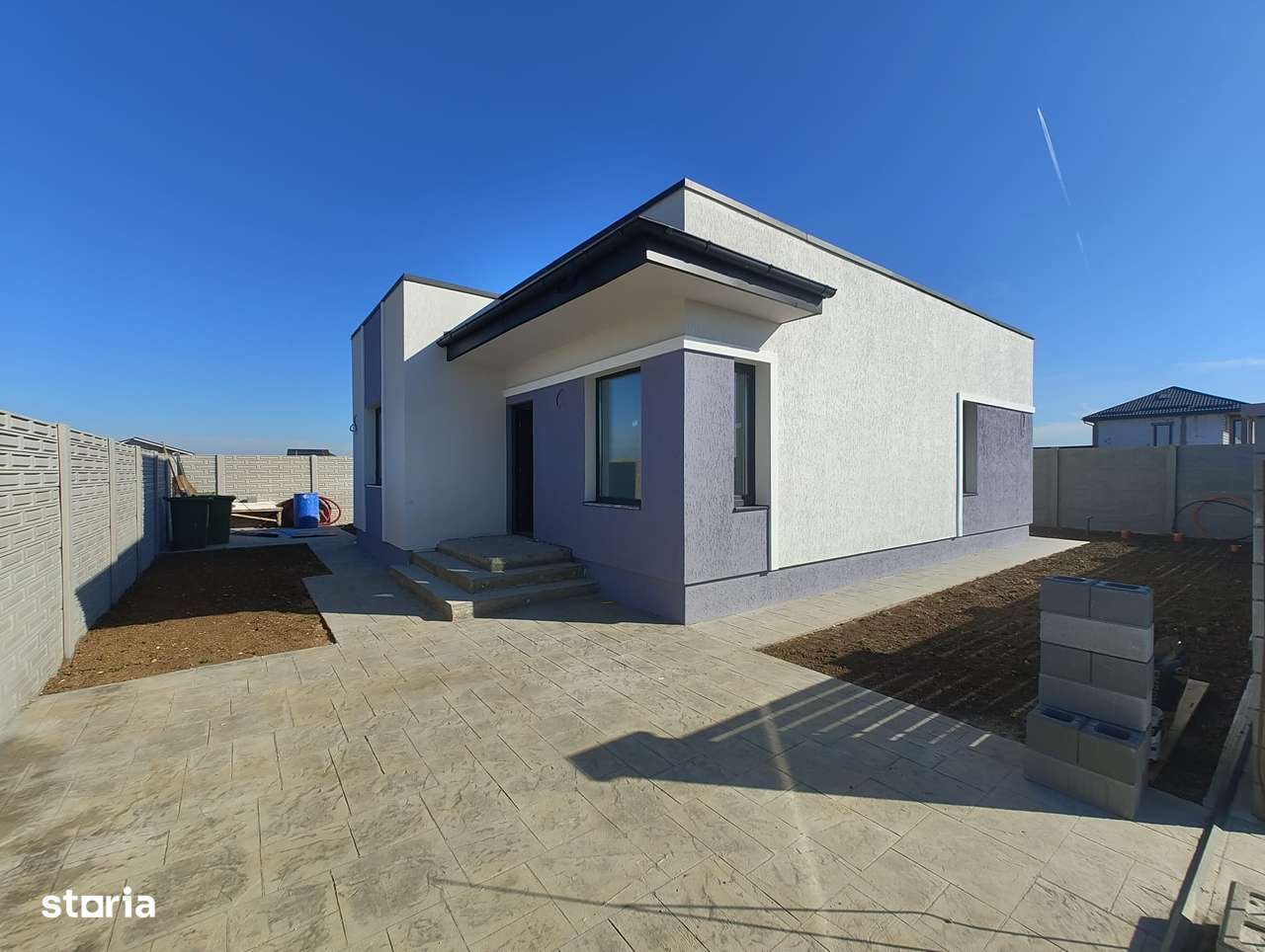 Casă modernă 4 camere, 2 băi, 300 mp teren – predare la cheie - Imagine principală: 1/8