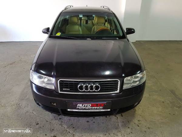 Audi A4 2.5 TDI Avant 180 CV Quattro Peças - 2