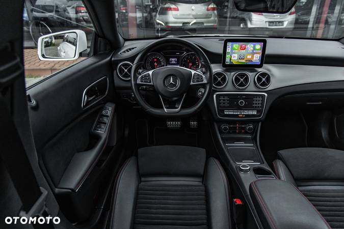 Mercedes-Benz CLA 180 7G-DCT AMG Line - 22