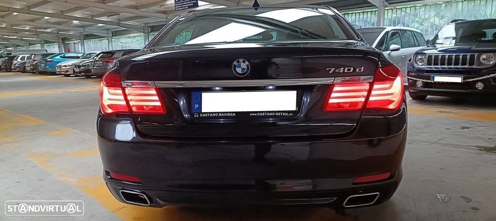 BMW 740 d - 10