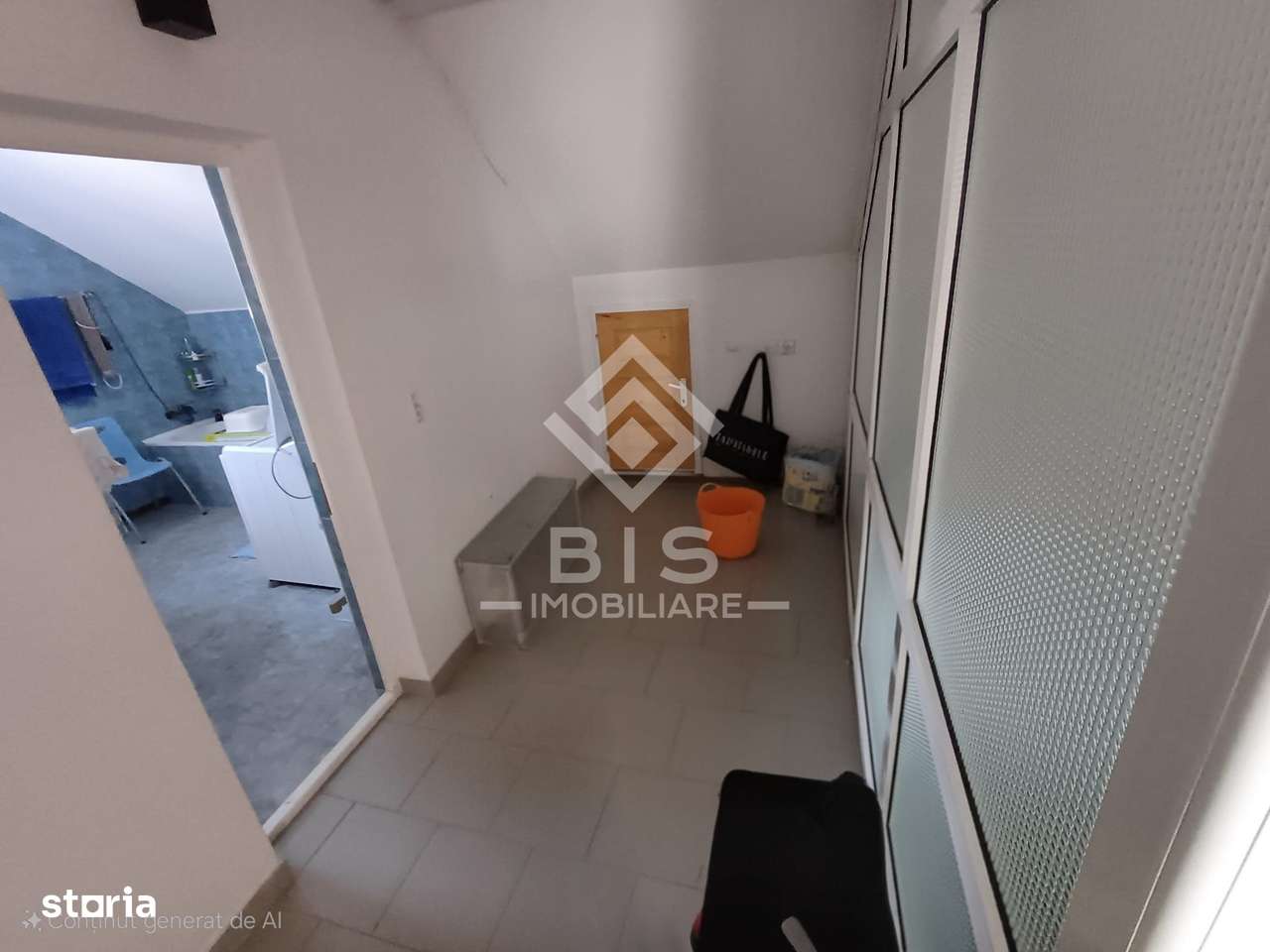 Casa 5 camere, D+P+1,  Zona Nord - Imagine principală: 4/13