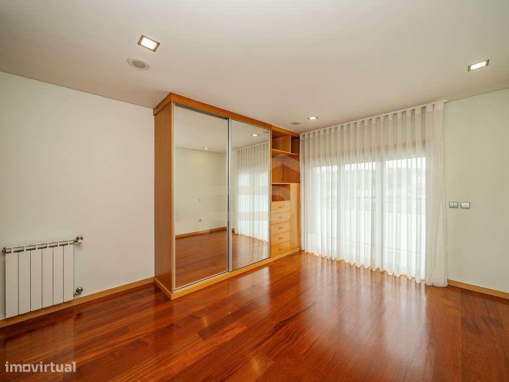 Moradia Gaveto T3 em Braga-25