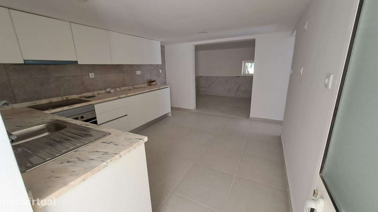 Moradia Bi-Familiar em Vila Verde-3