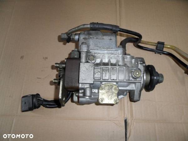 POMPA WTRYSKOWA VW AUDI SEAT SKODA 1.9 SDI TDI 038130107B - 1