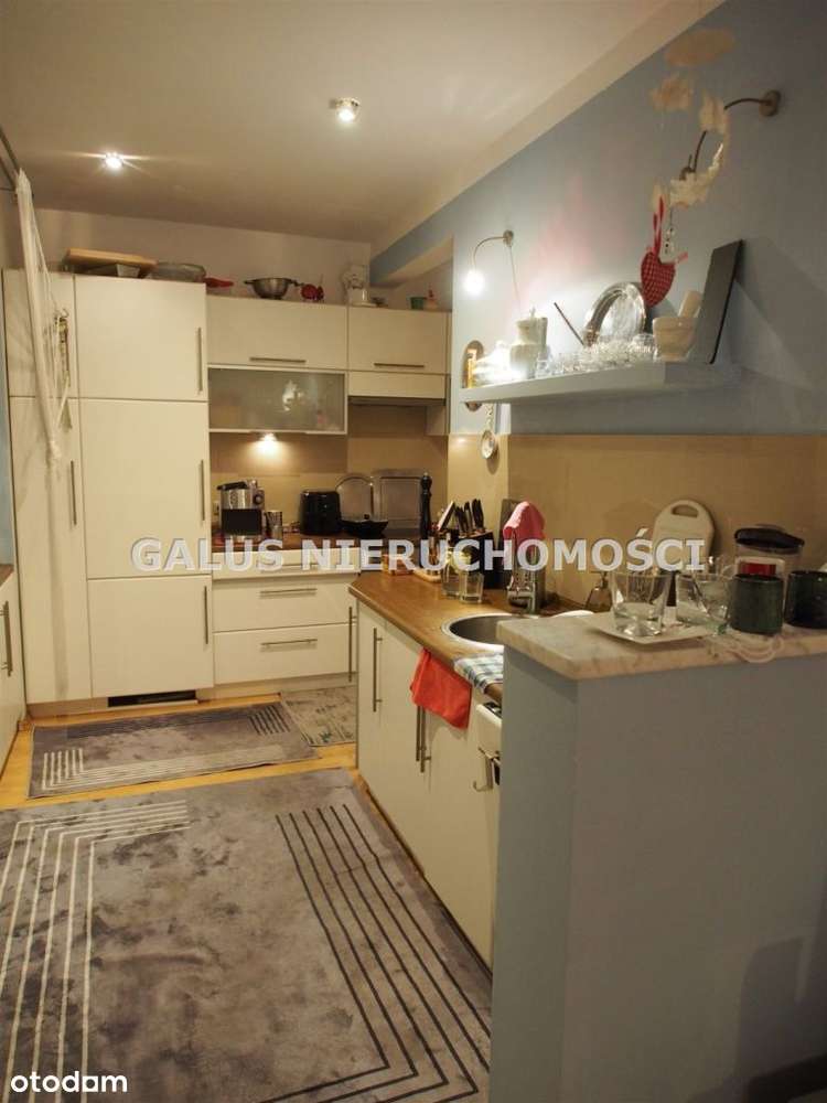 Centrum C Blok Tech: Francuska-18