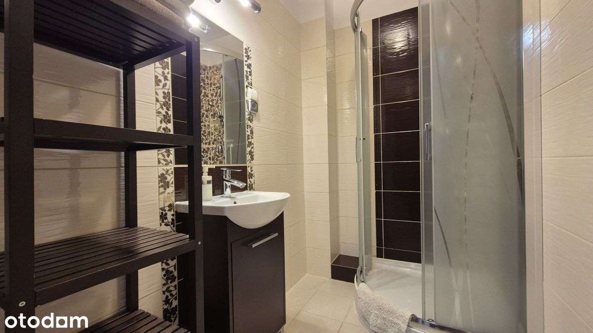 Apartament 65m2 z Tarasem I Widokiem Na-8