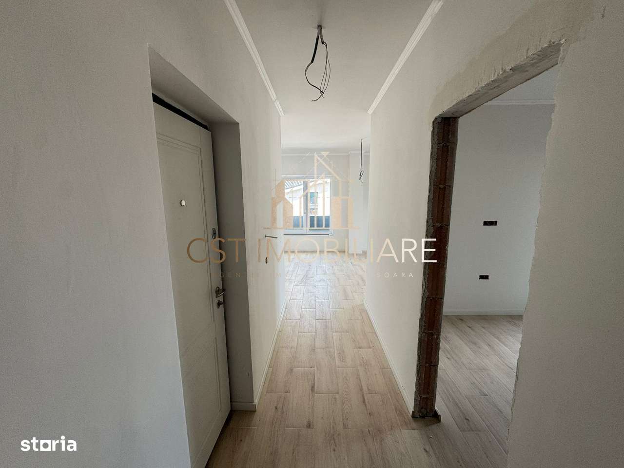 Apartament cu 4 camere / Terasa 30 mp - Imagine principală: 5/9