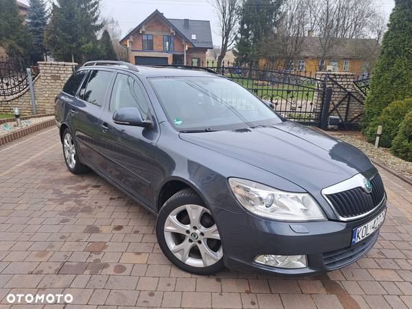 Skoda Octavia 2.0 TDI DPF Elegance - 1