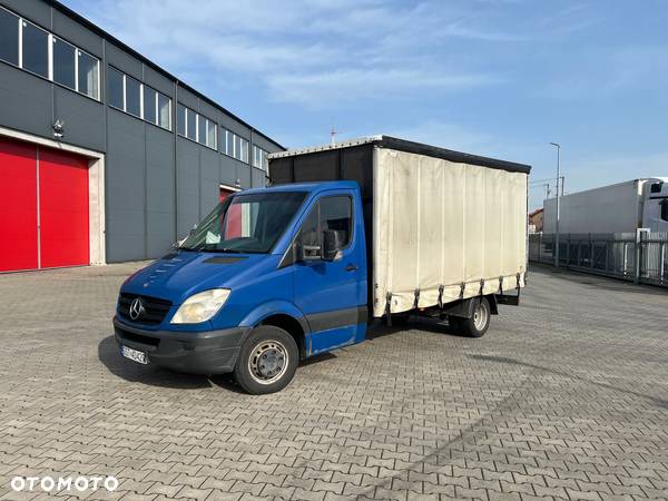 Mercedes-Benz Sprinter - 1