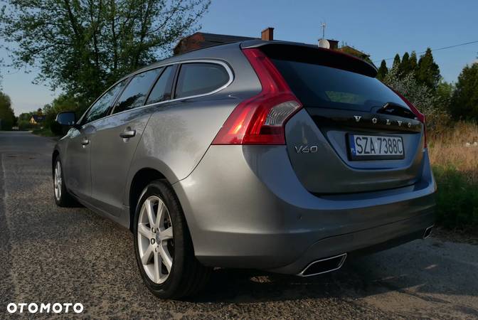 Volvo V60 D4 Geartronic - 4
