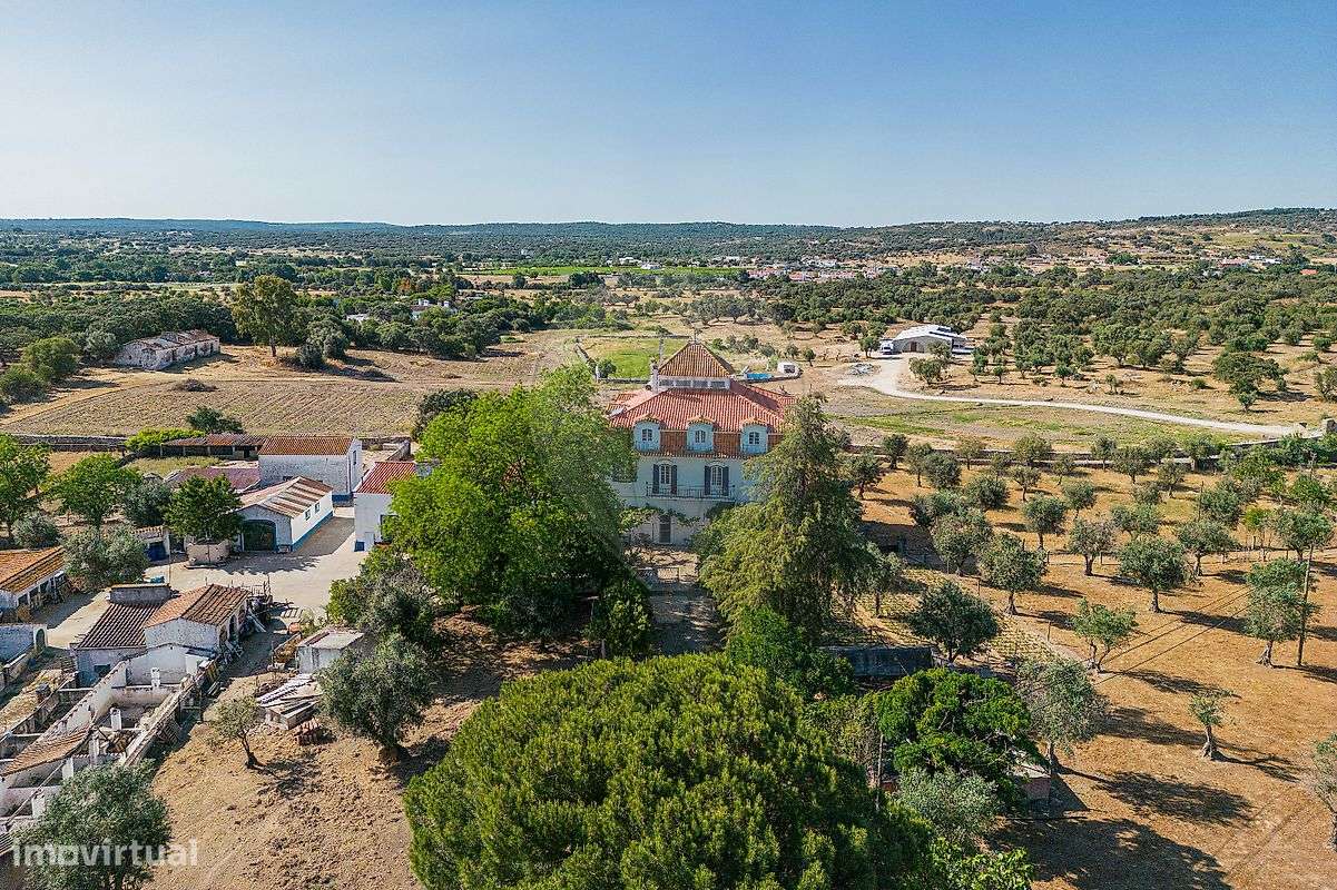 Moradia T13 para venda-5