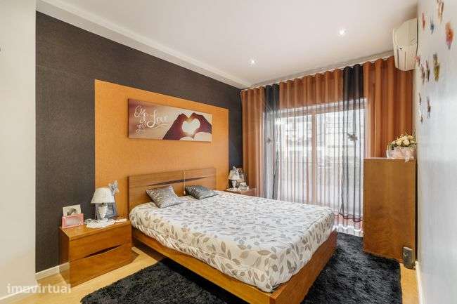 Apartamento T2 renovado, situado na freguesia de Real - Grande imagem: 2/22