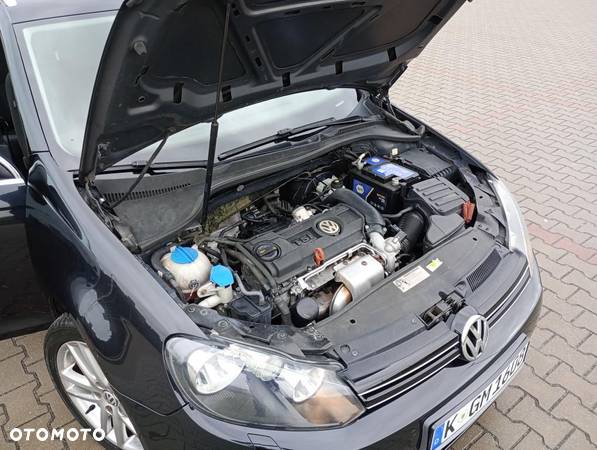 Volkswagen Golf 1.4 TSI Highline - 35