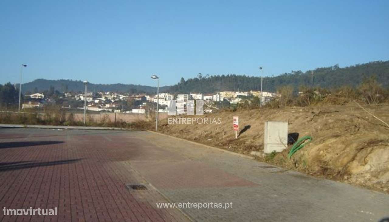 Venda de 4 Lotes, Meadela, Viana do Castelo - Grande imagem: 4/30
