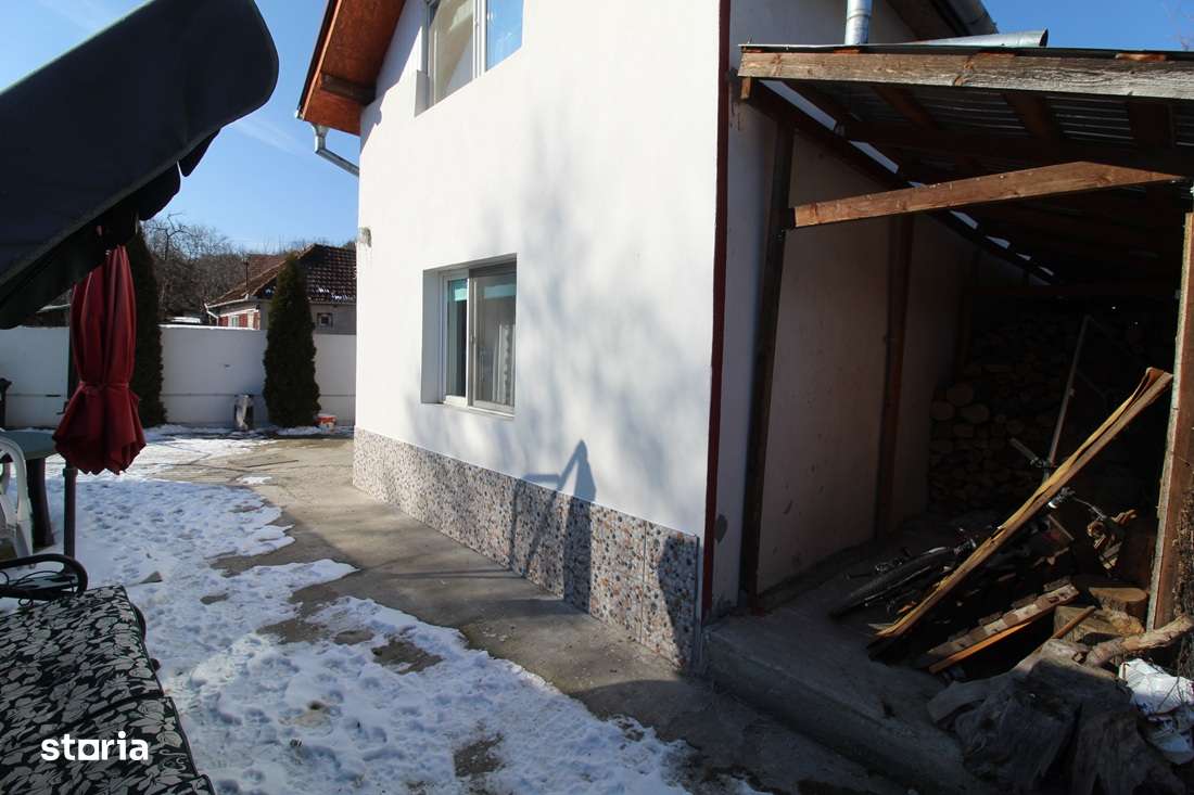 Vând casă Parter+Mansardă în Boș, la 8km de Hunedoara, teren 183mp-19