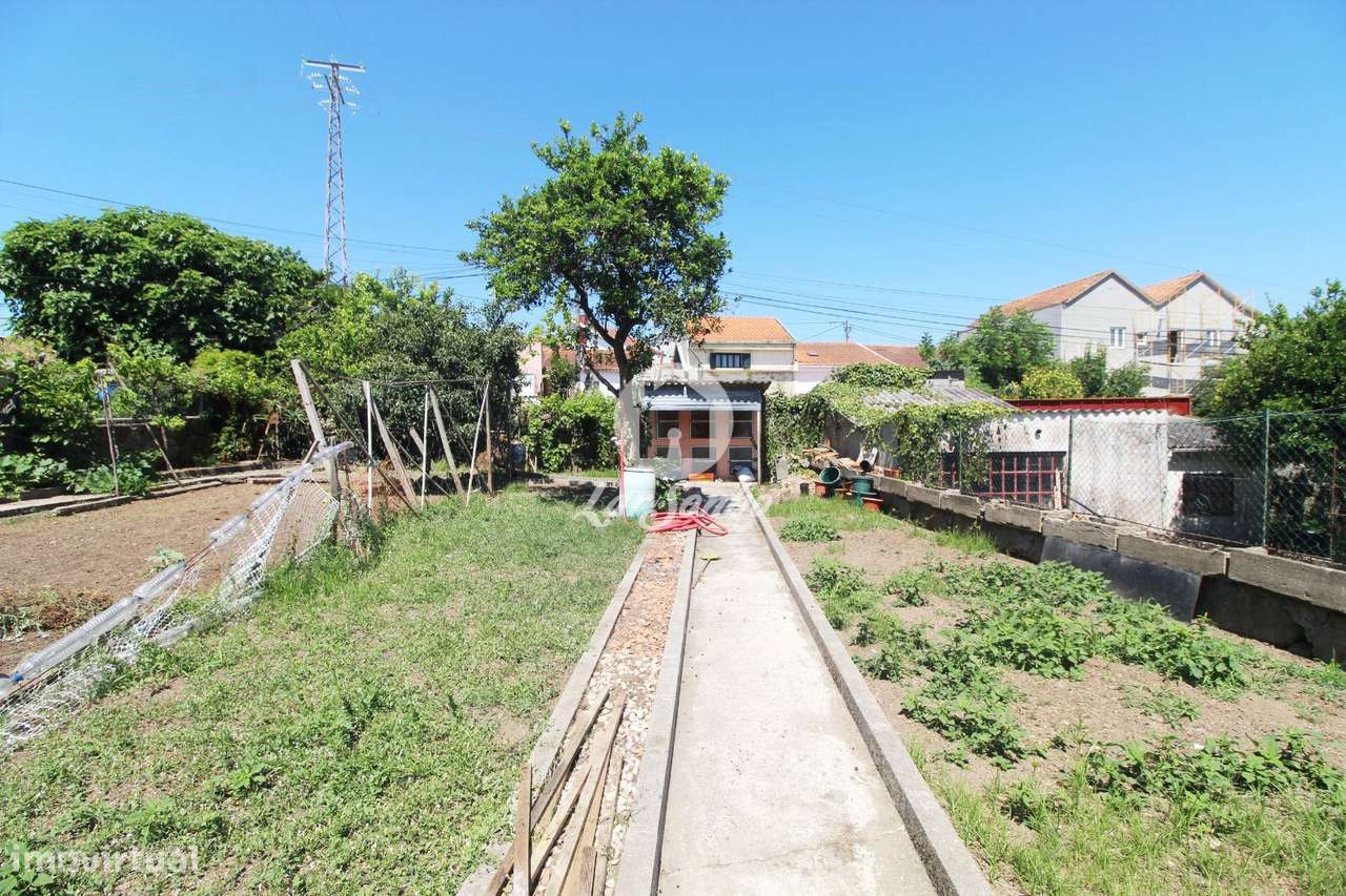 Andar Moradia T1 em Valbom, próximo a Gramido-4