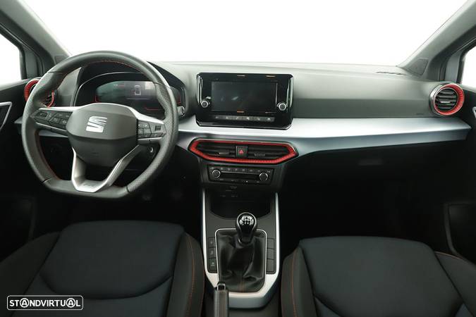 SEAT Arona 1.0 TSI FR - 8