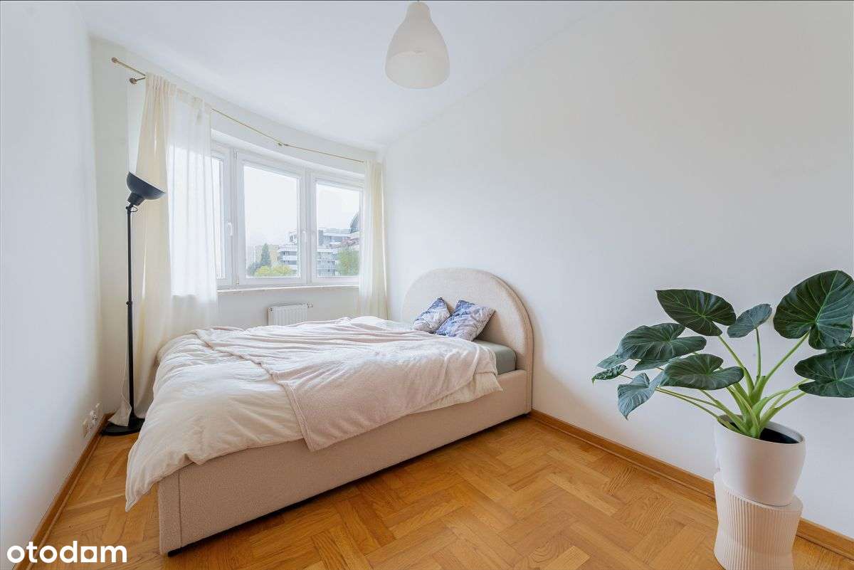 Okazja! Jasne i funkcjonalne 2-3 pokoje z balkonem-9